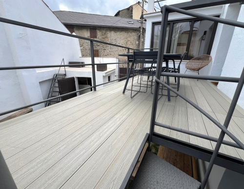 UN DISEÑO ELEGANTE Y NATURAL PARA TU TERRAZA